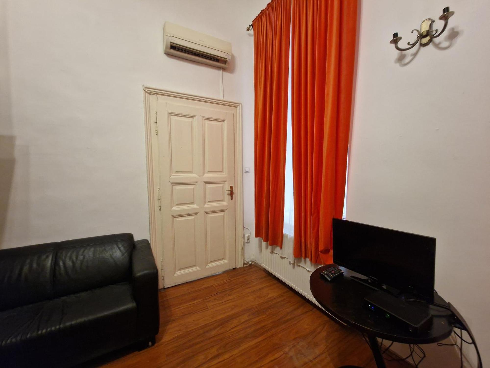 4 2. Appartamento *